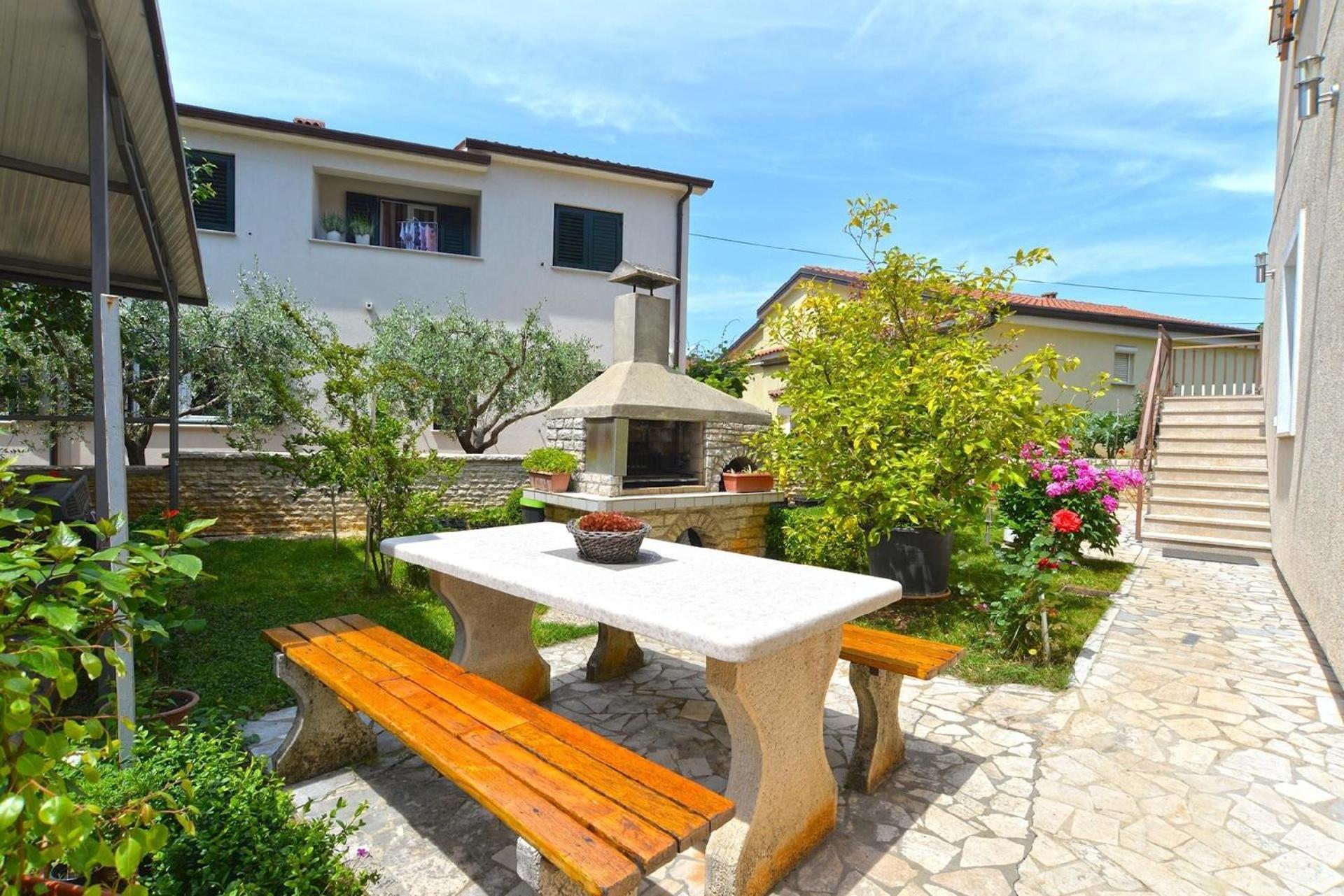 Fuer 3 Personen Ca 50 Qm In Cervar-porat, Istrien Istrische Riviera Porec
